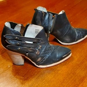 Freebird  boots